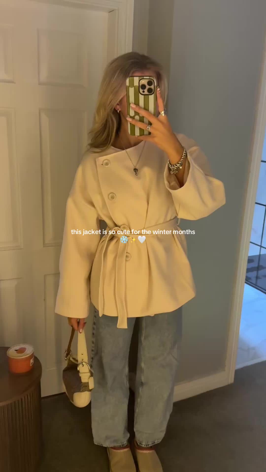 @Luciiijanek
