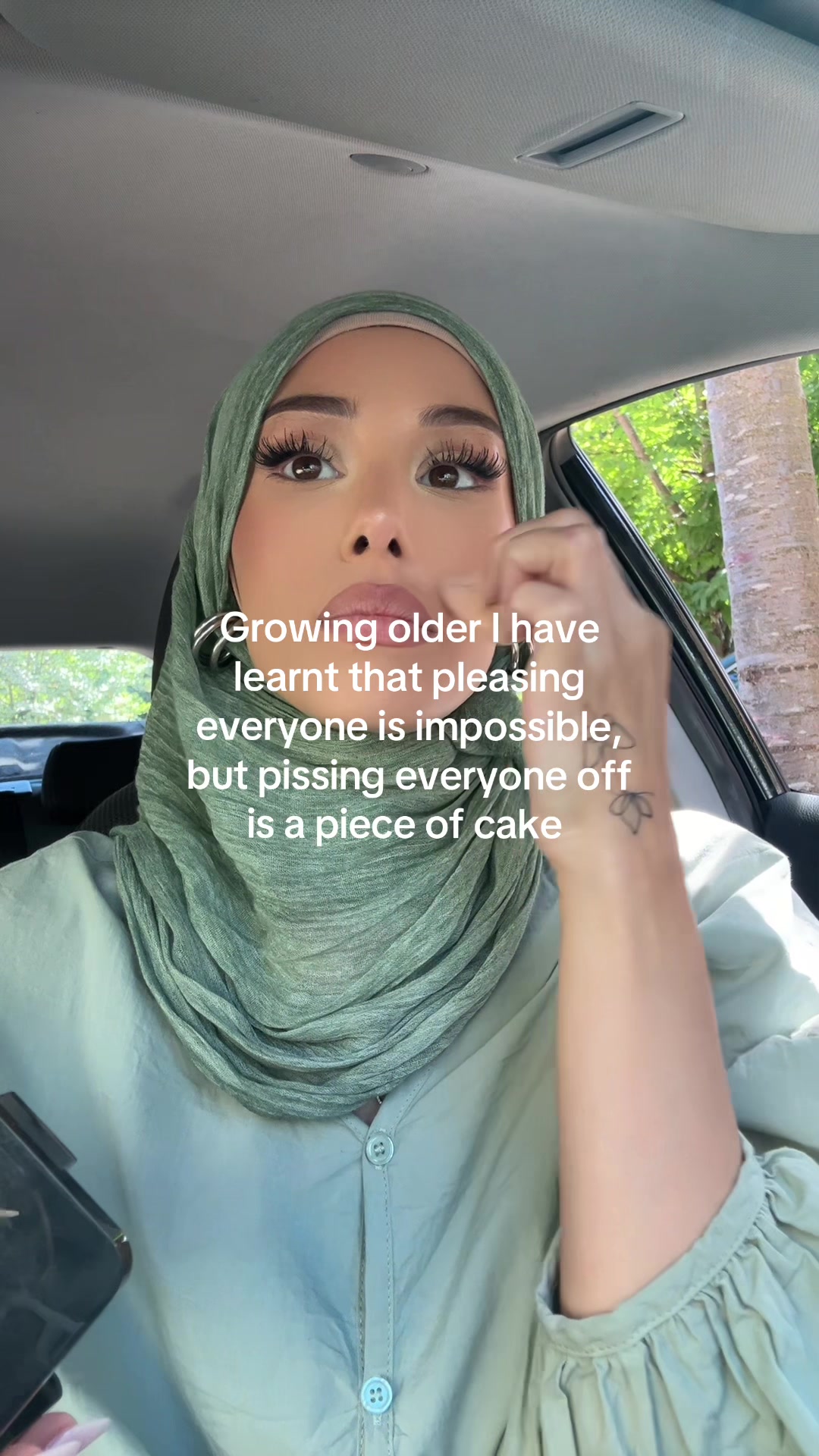 @Ayah 🦋