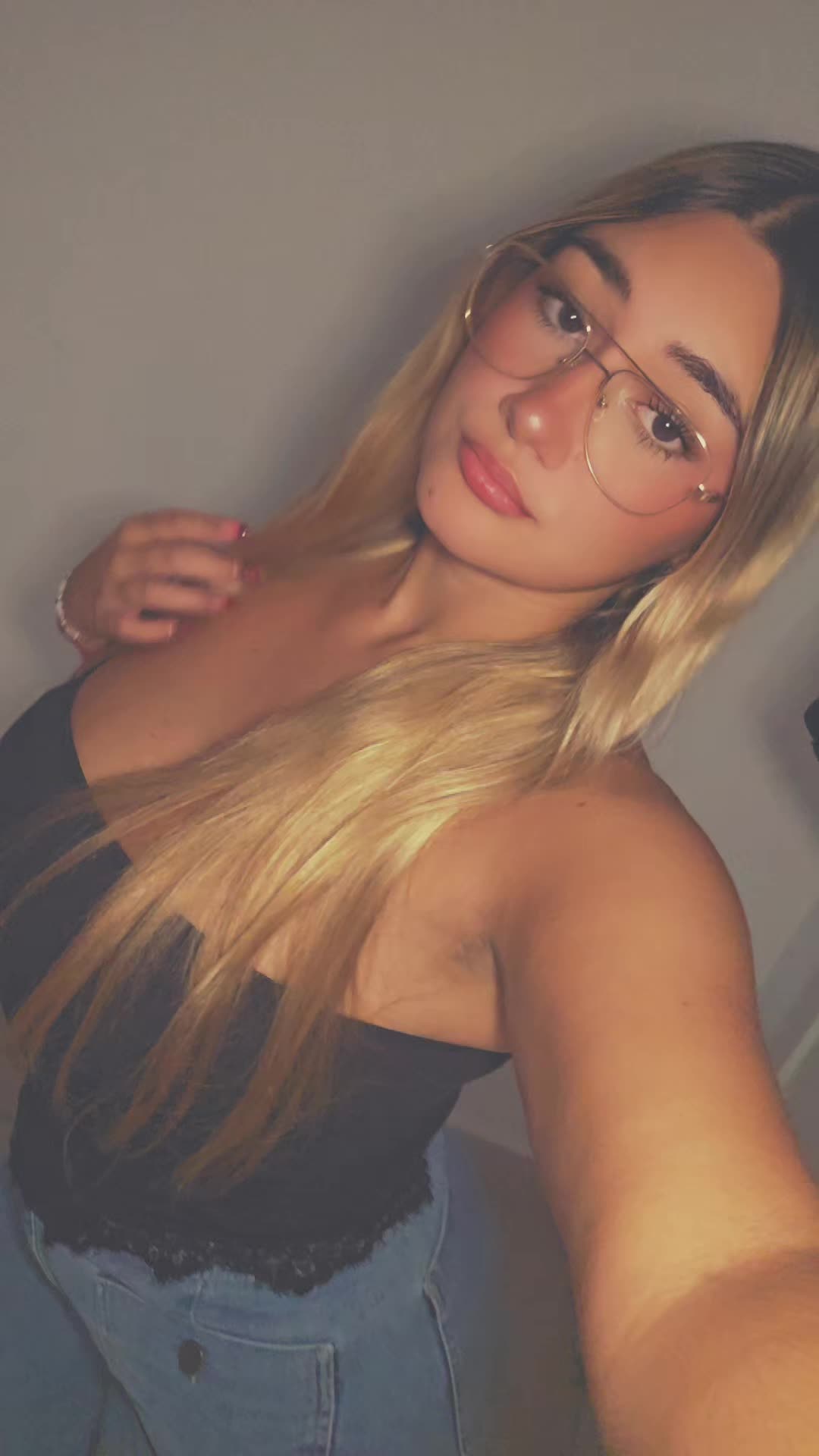 @𝑌𝑎𝑚𝑖𝑙𝑎