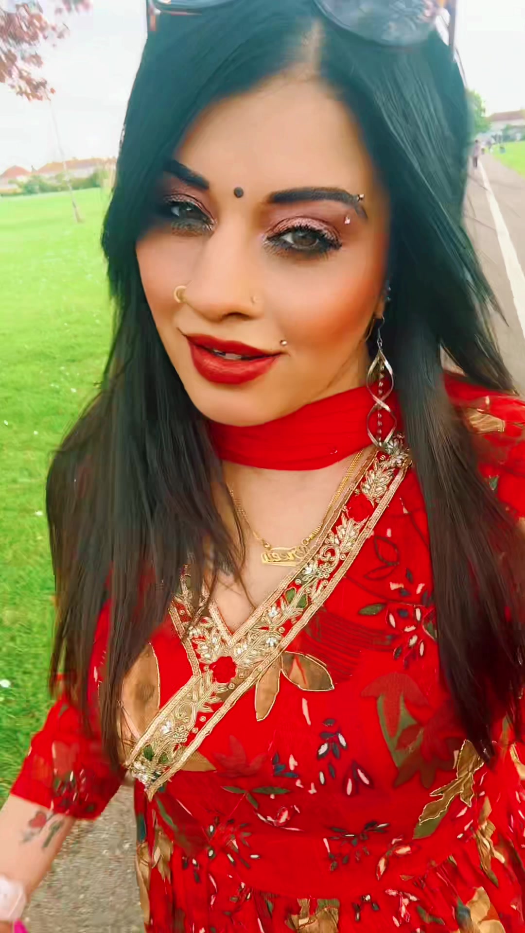 @ⁱᵐ͟͟͞͞☞🇬🇧𝕌𝕂 𝕊𝕙𝕖𝕣𝕟𝕚🐅