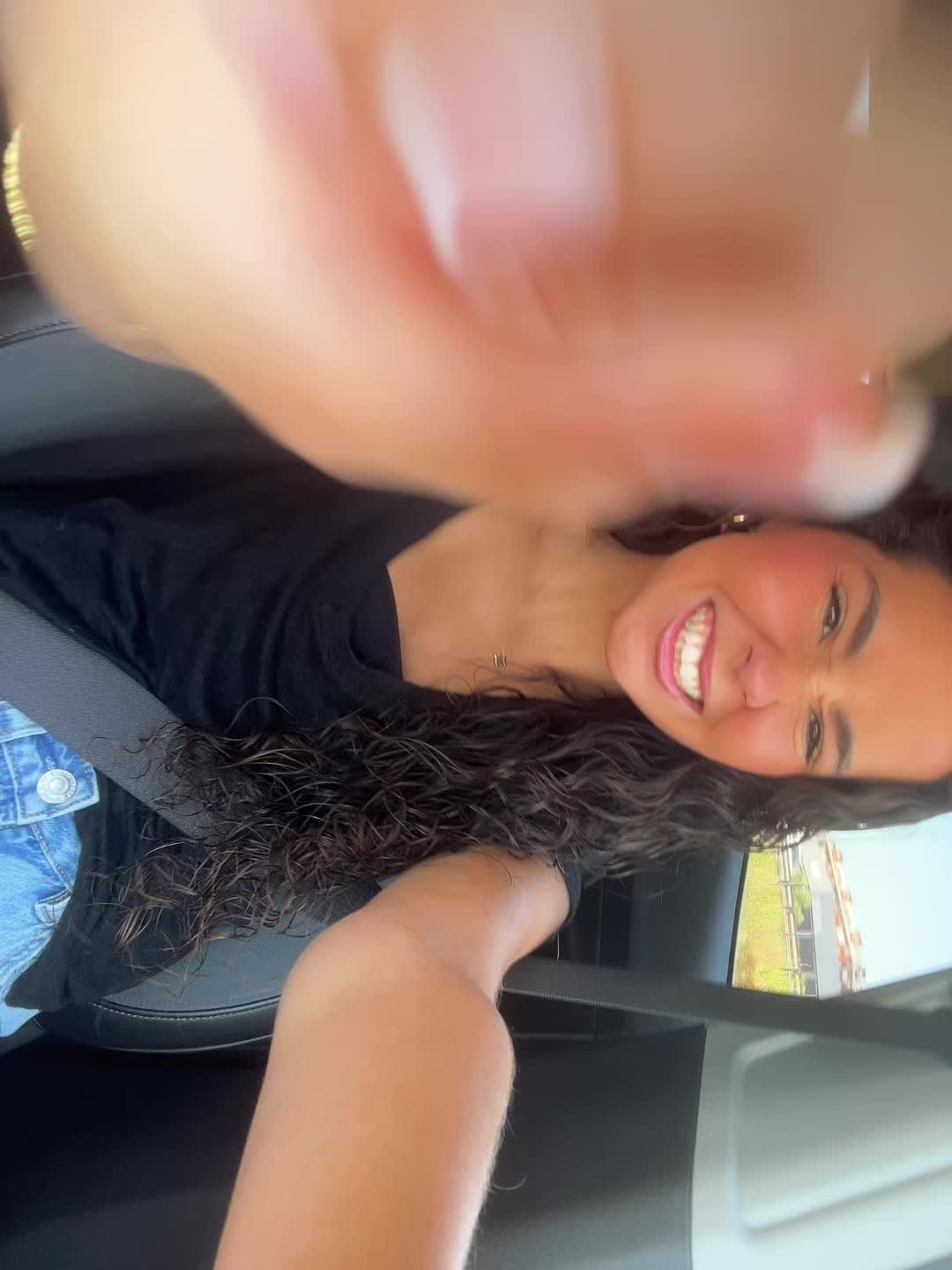 @Maariaaav