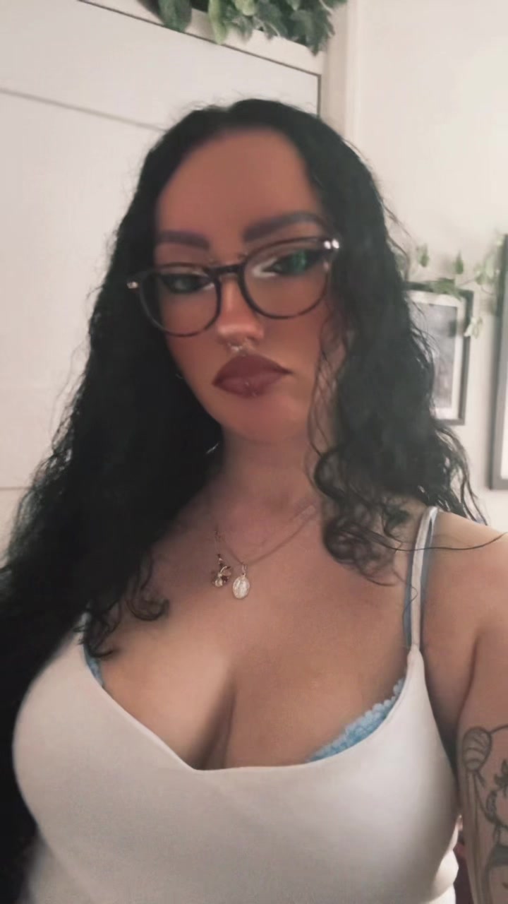 @pinkshroom69