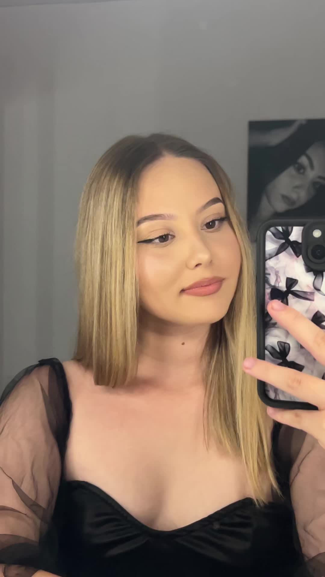 @👸🏼