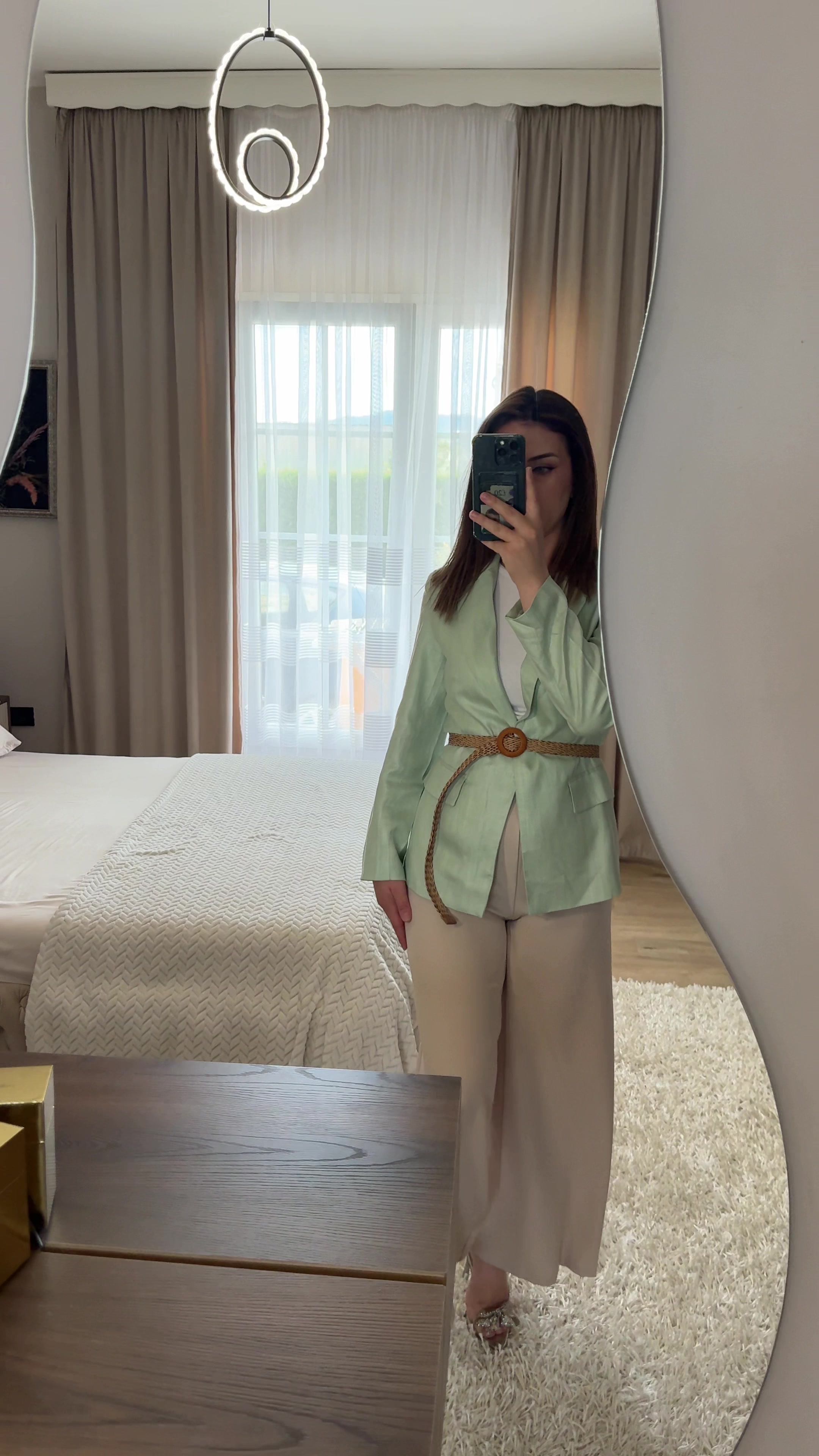 @Sara_bami