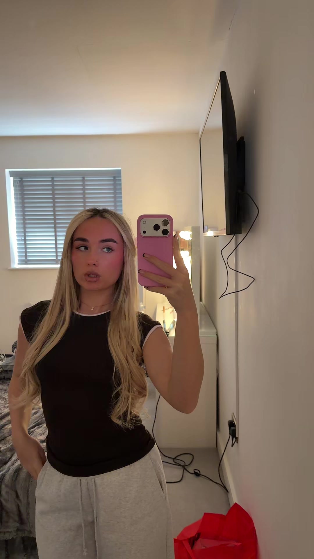 @Becca_xo