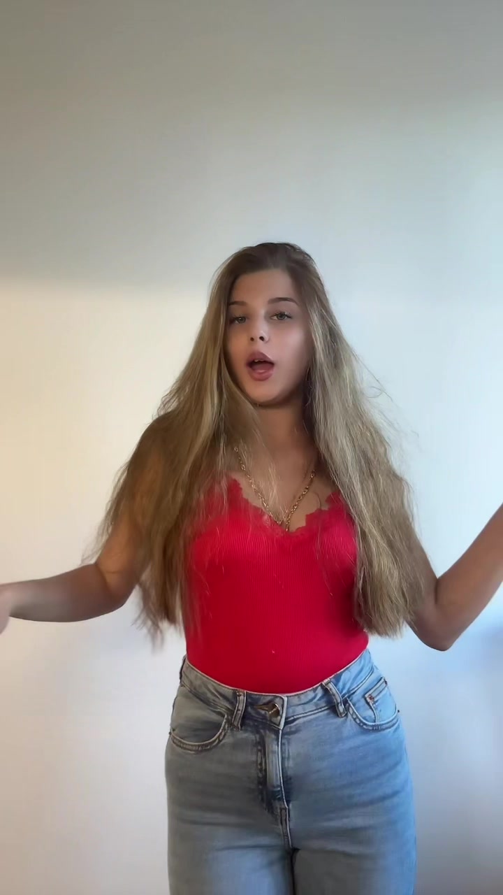 @ℋ𝒪ℒℒ𝒰̀ℬ𝒪𝒱𝒜̀ 𝒩𝒶𝓉𝒶𝓁𝓎́