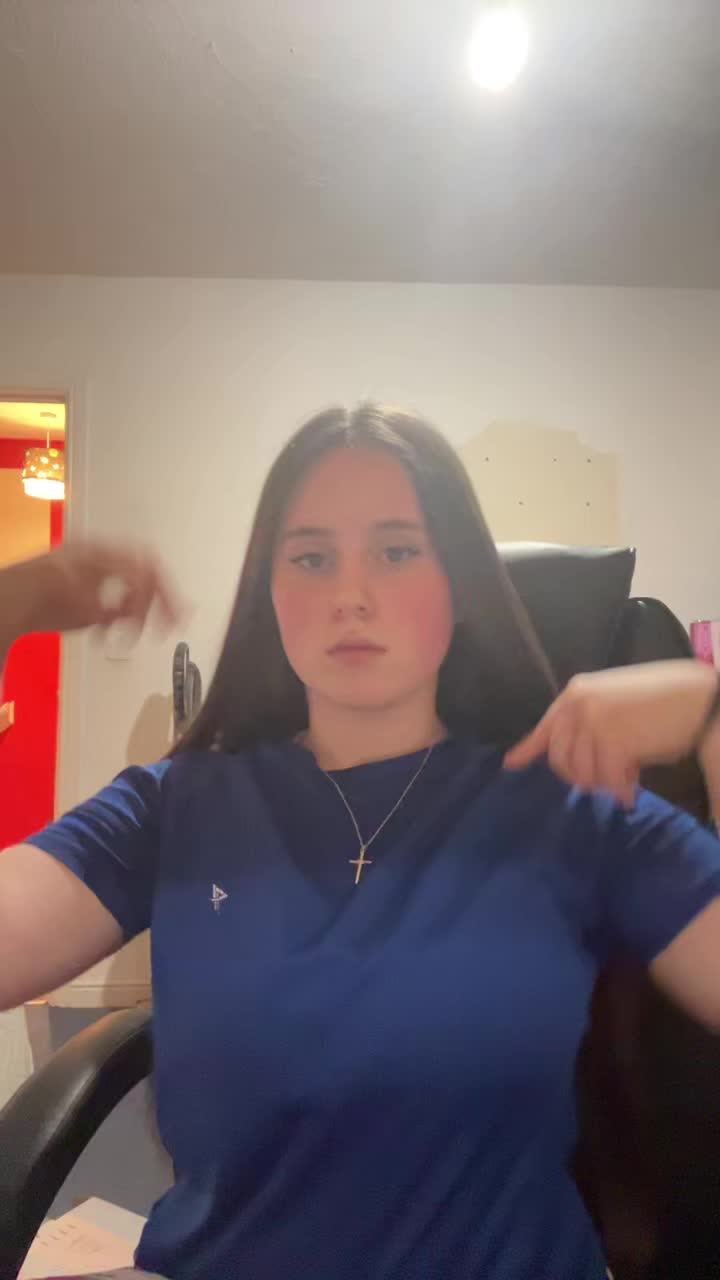 @𝓔𝓵𝓼𝓲𝓮✞