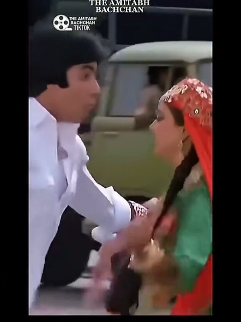 @𝐀𝐌𝐈𝐓𝐀𝐁𝐇 𝐁𝐀𝐂𝐇𝐂𝐇𝐀N