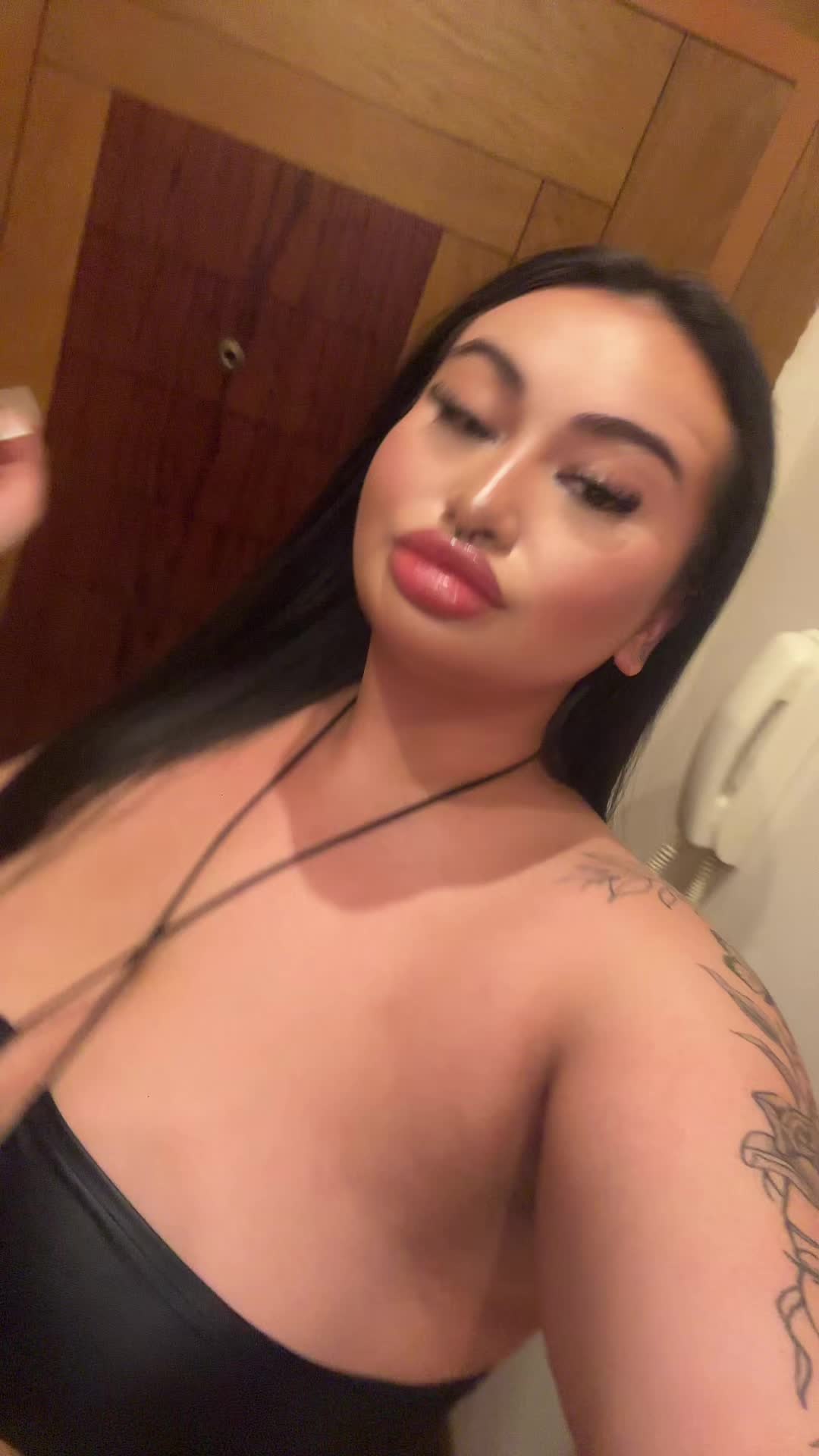 @𝓚𝓻𝓪𝓼𝓲𝓶𝓲𝓻𝓪𝓪𝓪🖤