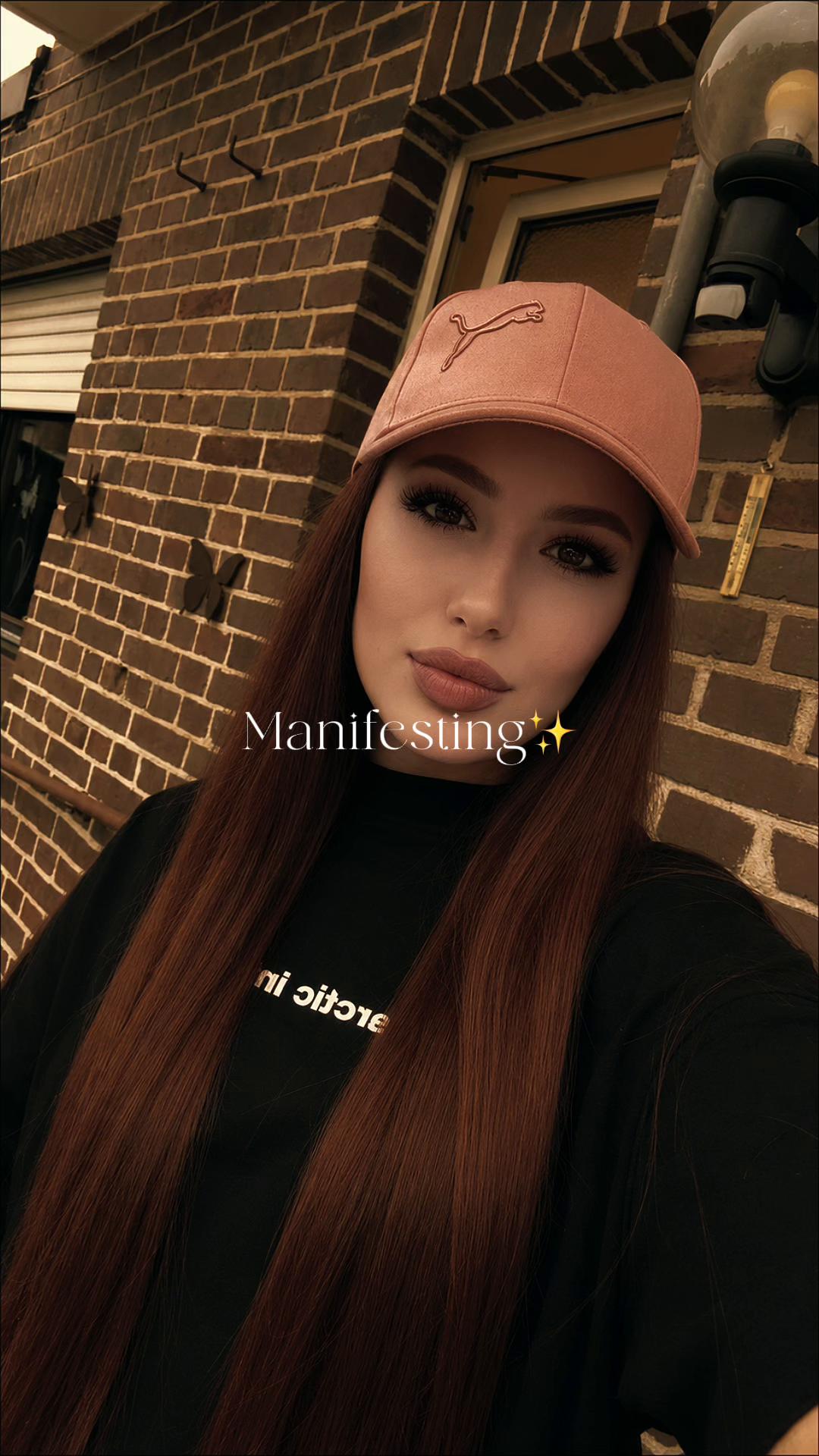 @𝒞𝑜𝓈𝓂𝒾𝓃𝒶☪️