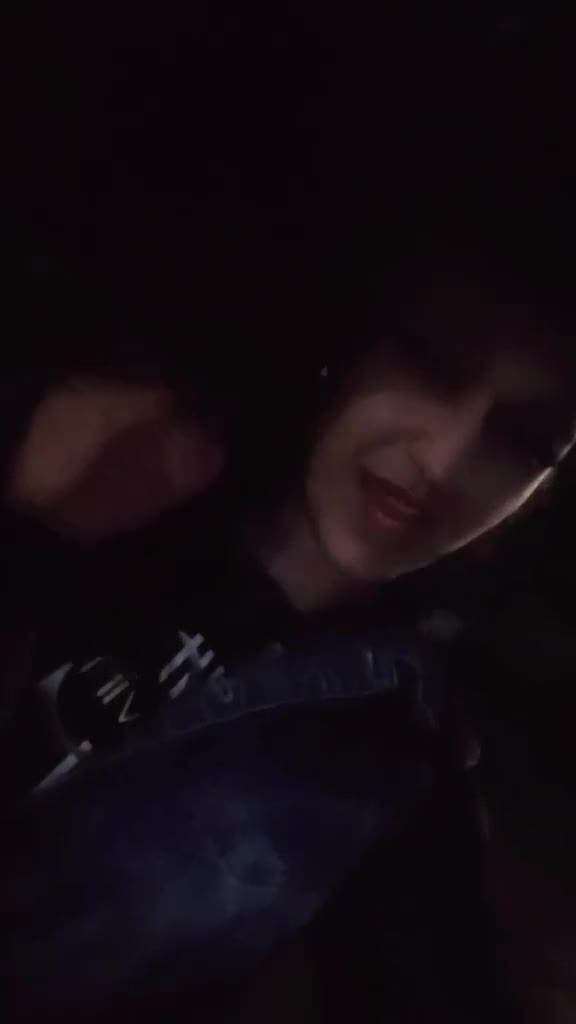 @szimi &hearts;️🫠 boxolo 🎖️ ❤️🫠🌖🌖