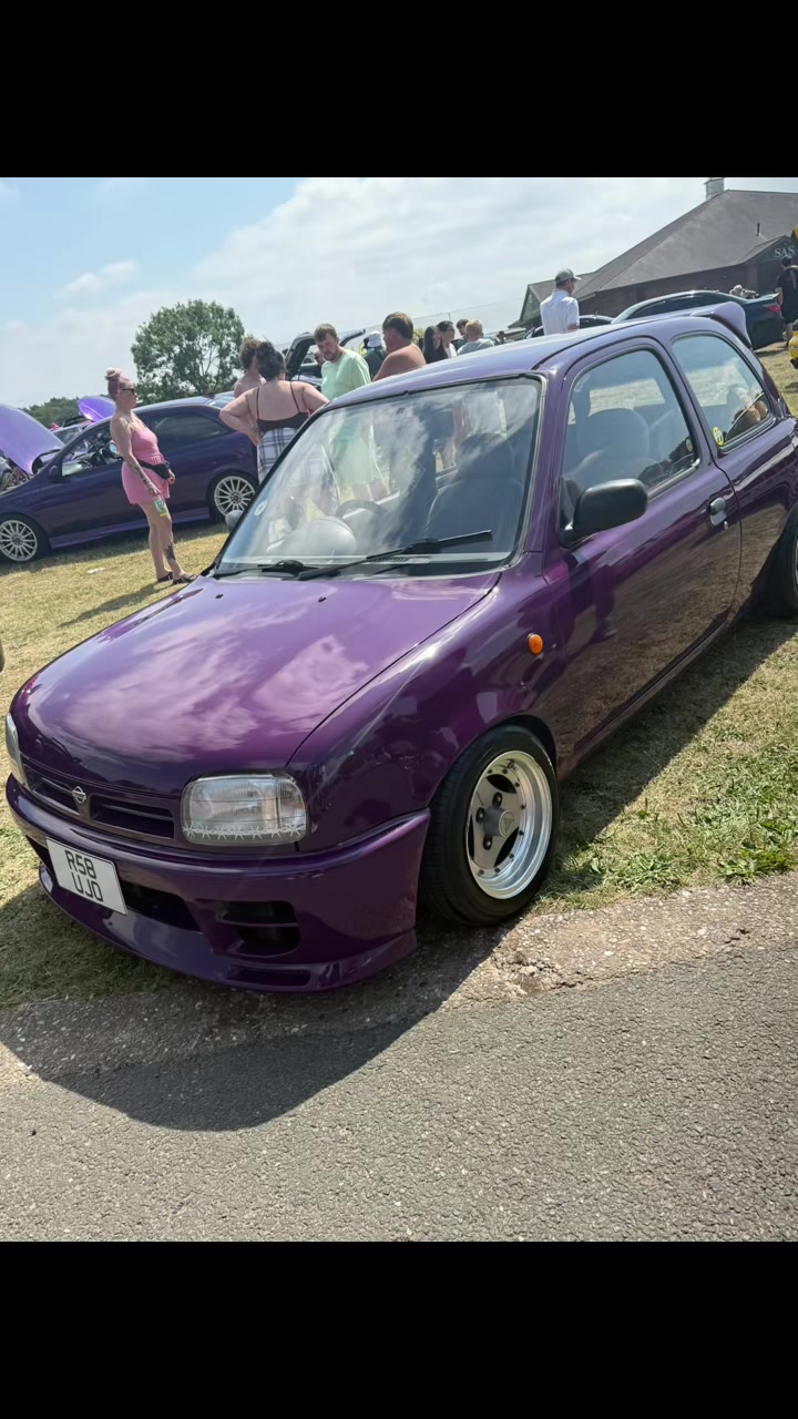 @Allan White265