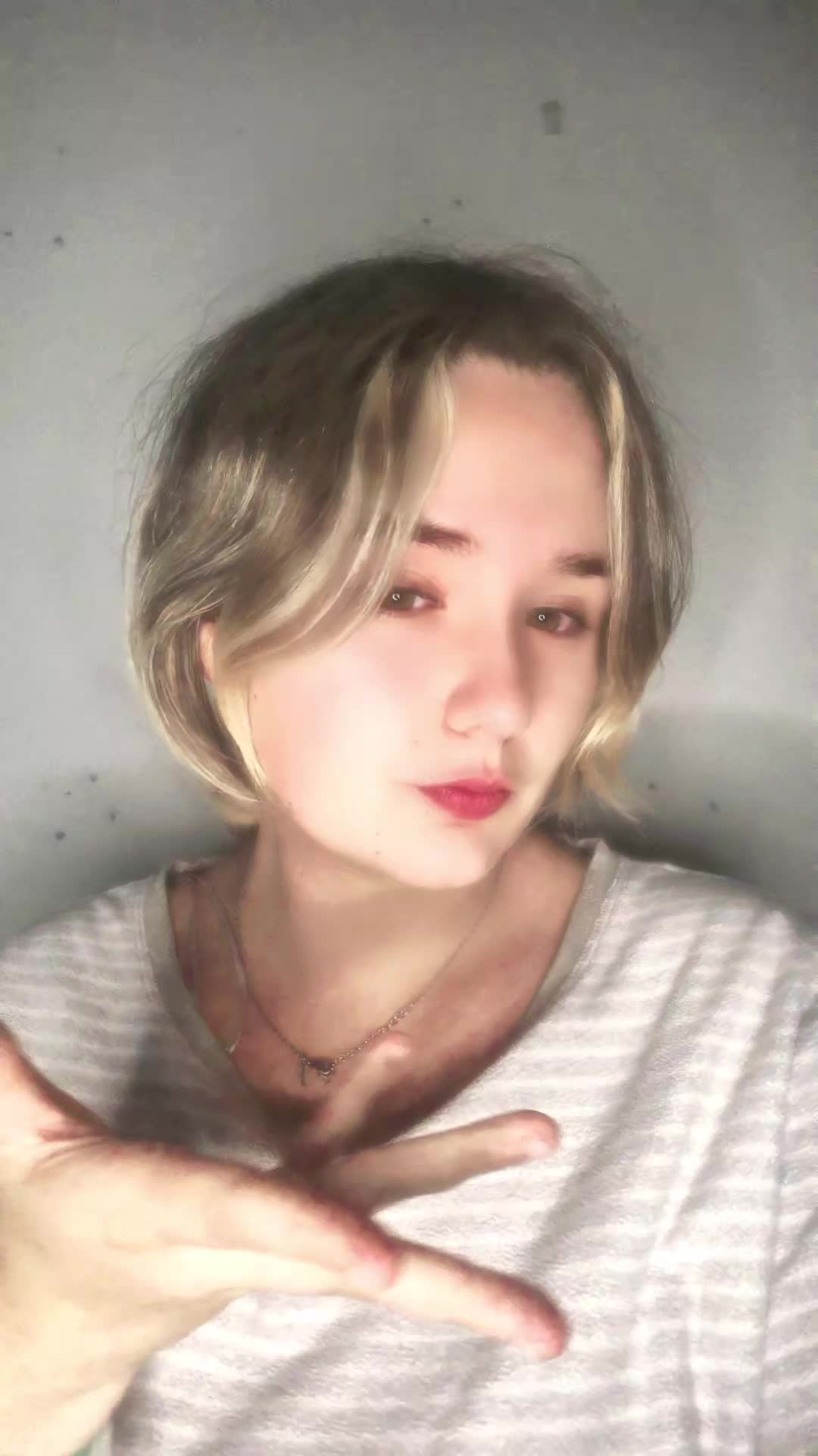 @annie_akatsuki