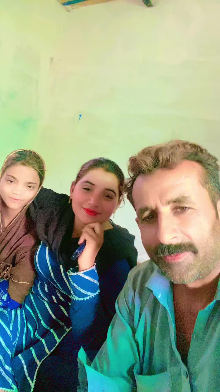 @M akram shikari