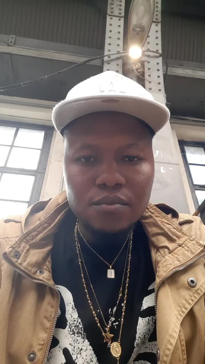 @emmanuellawrence7565