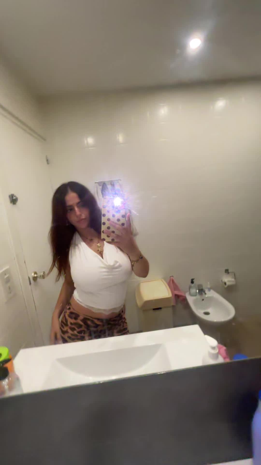 @swaghib 😎