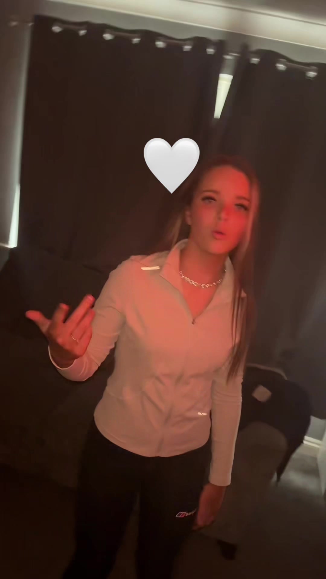 @Lolaa.honey.lacey.darcy.mia
