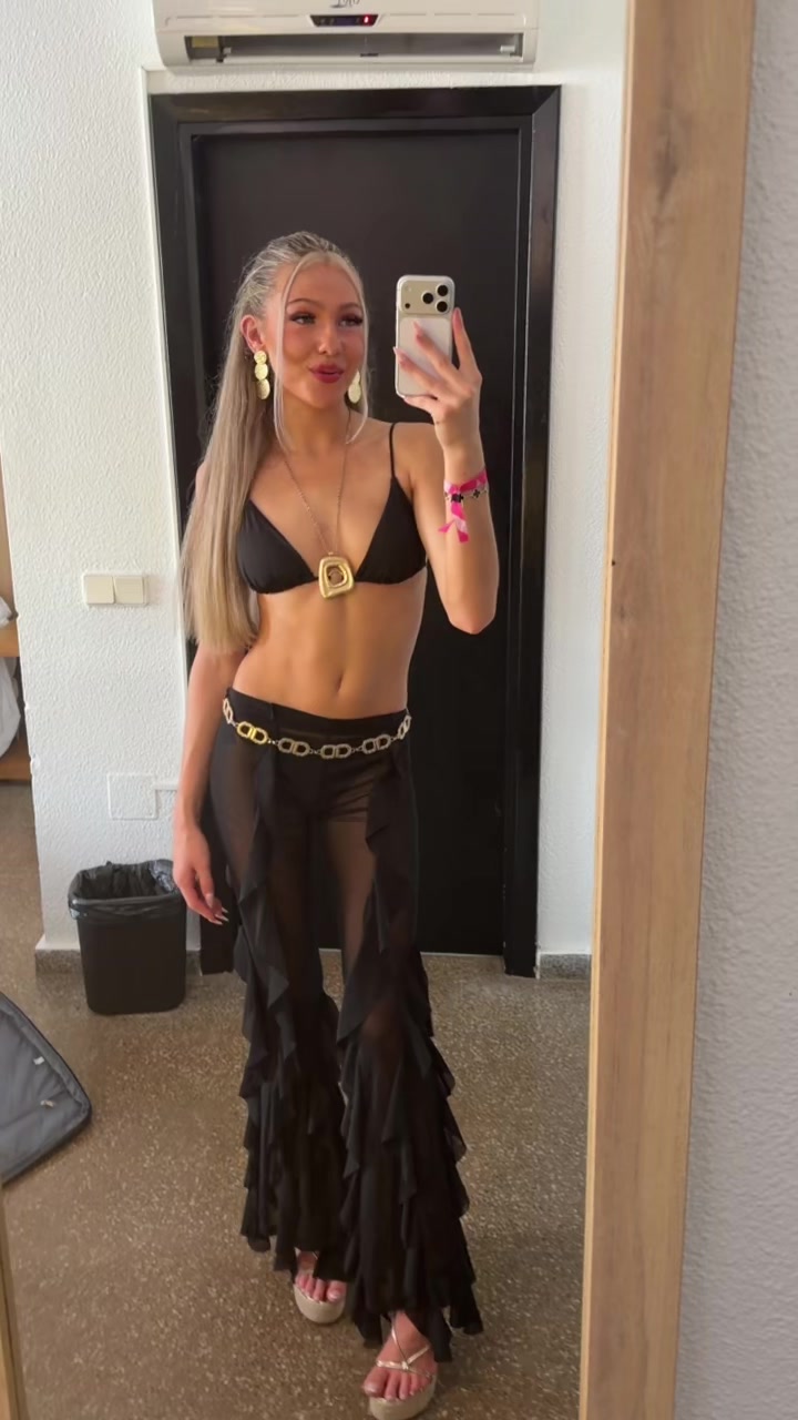 @oliviaakaane