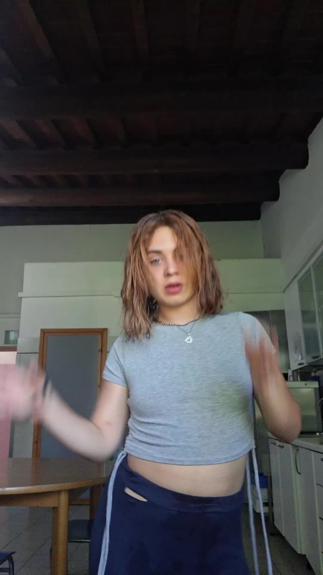 @Asia Gallo