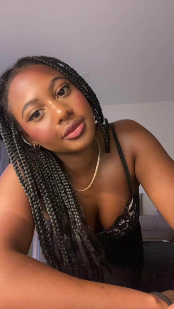 @XOkelly_xo
