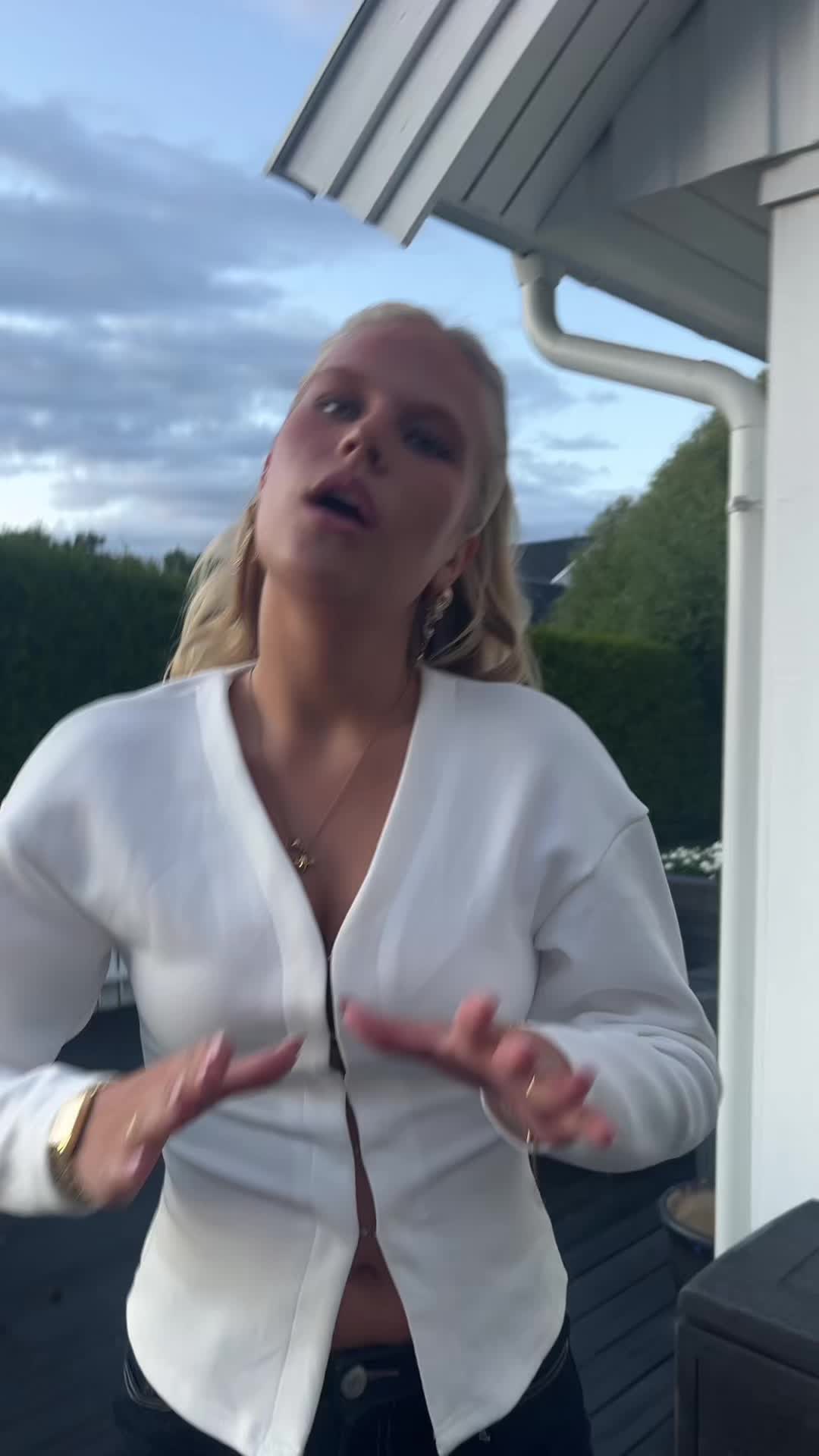 @Olineskjorberg