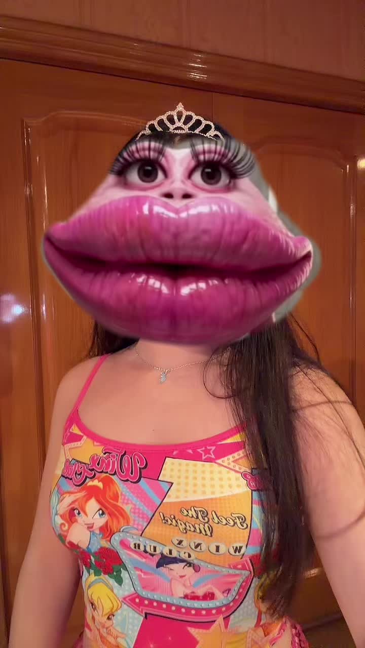 @Lolita💋✨