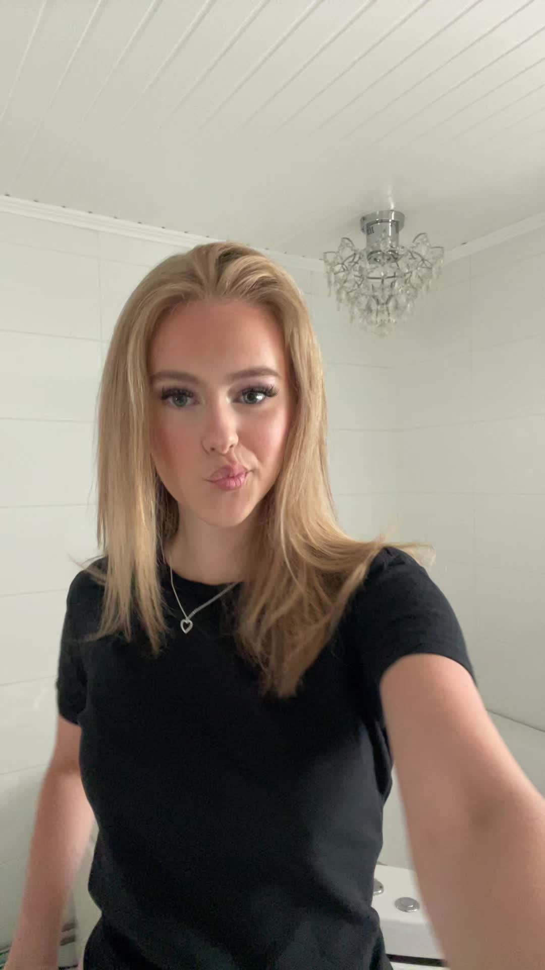 @Lara😘😘