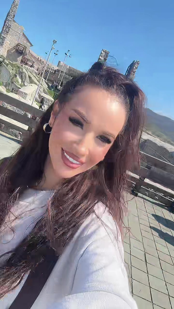 @Bianca Vizitiu