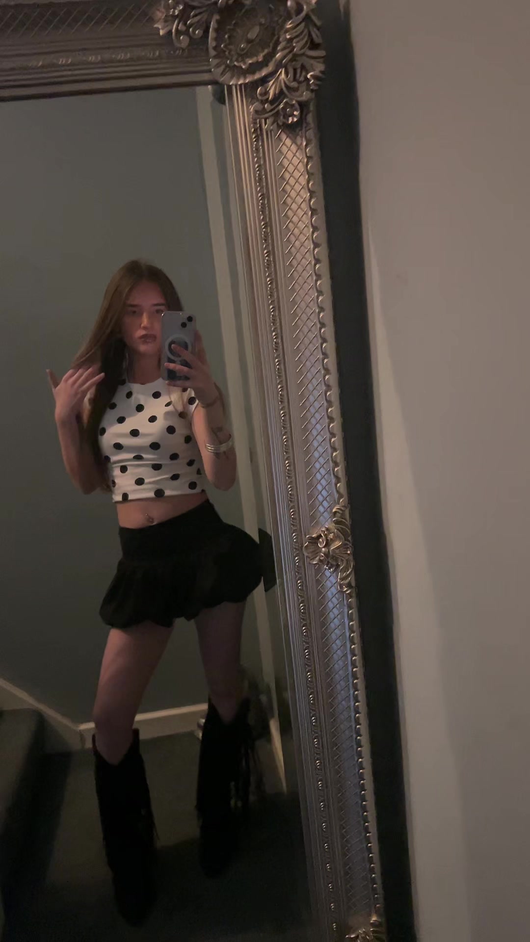 @hollyjenningsxx