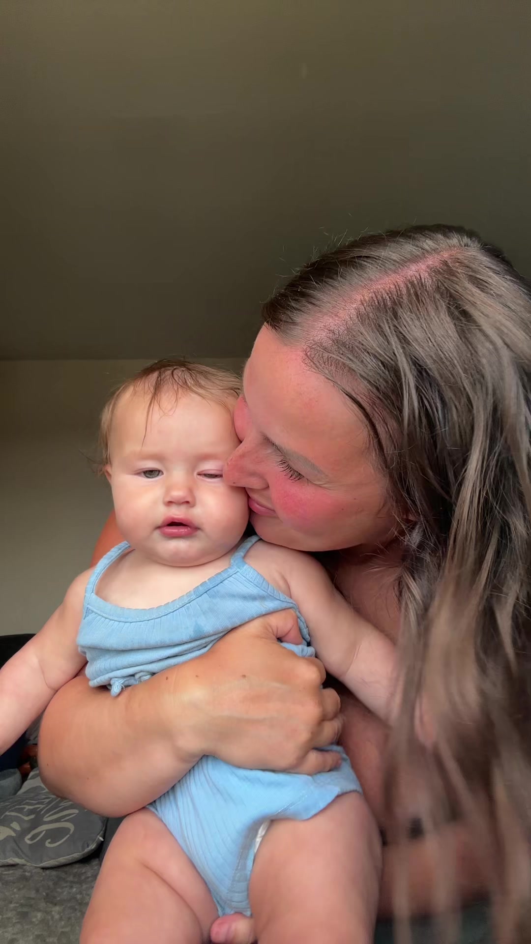 @Chloe Jade| SAHM💗💙💙💗