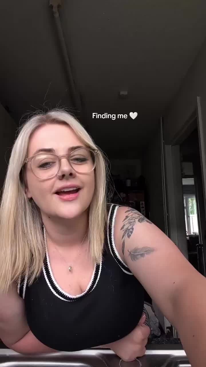 @Maya ✨| Motherhood, Mum of 2