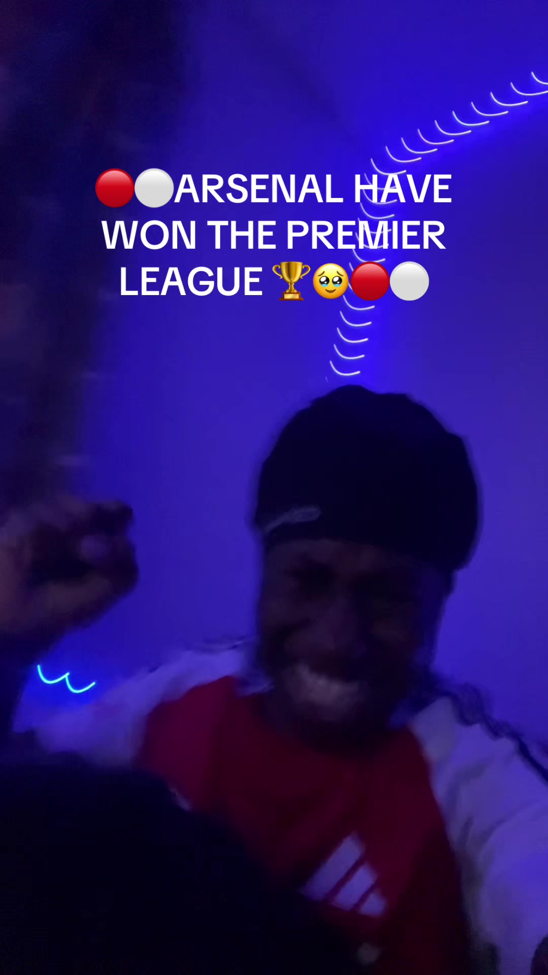 @JMobz