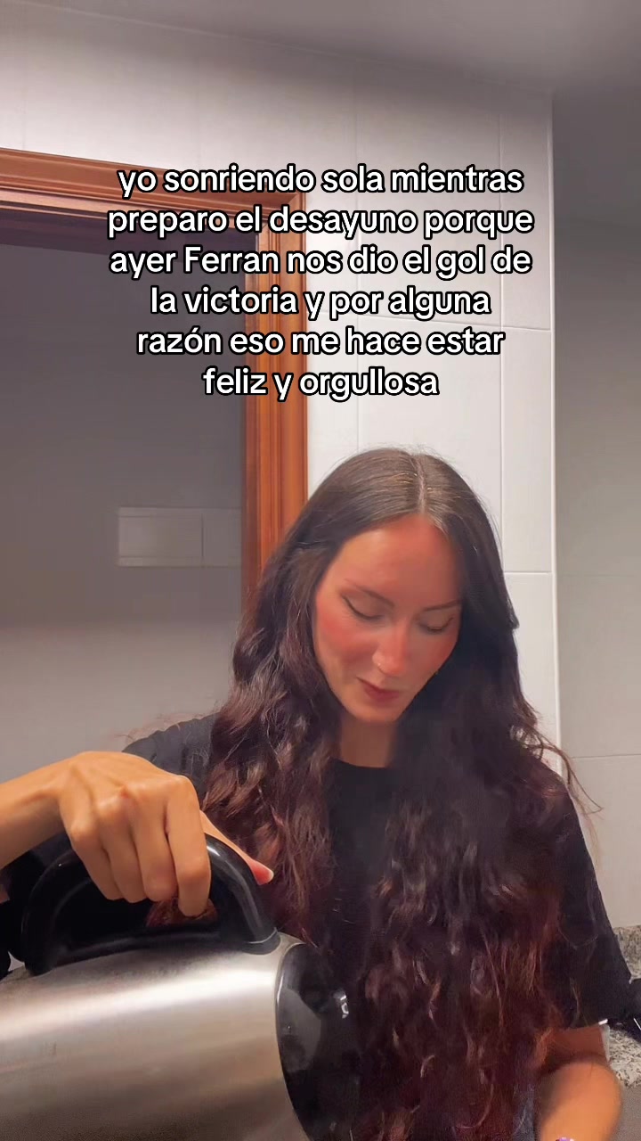 @Laura Moon ✦