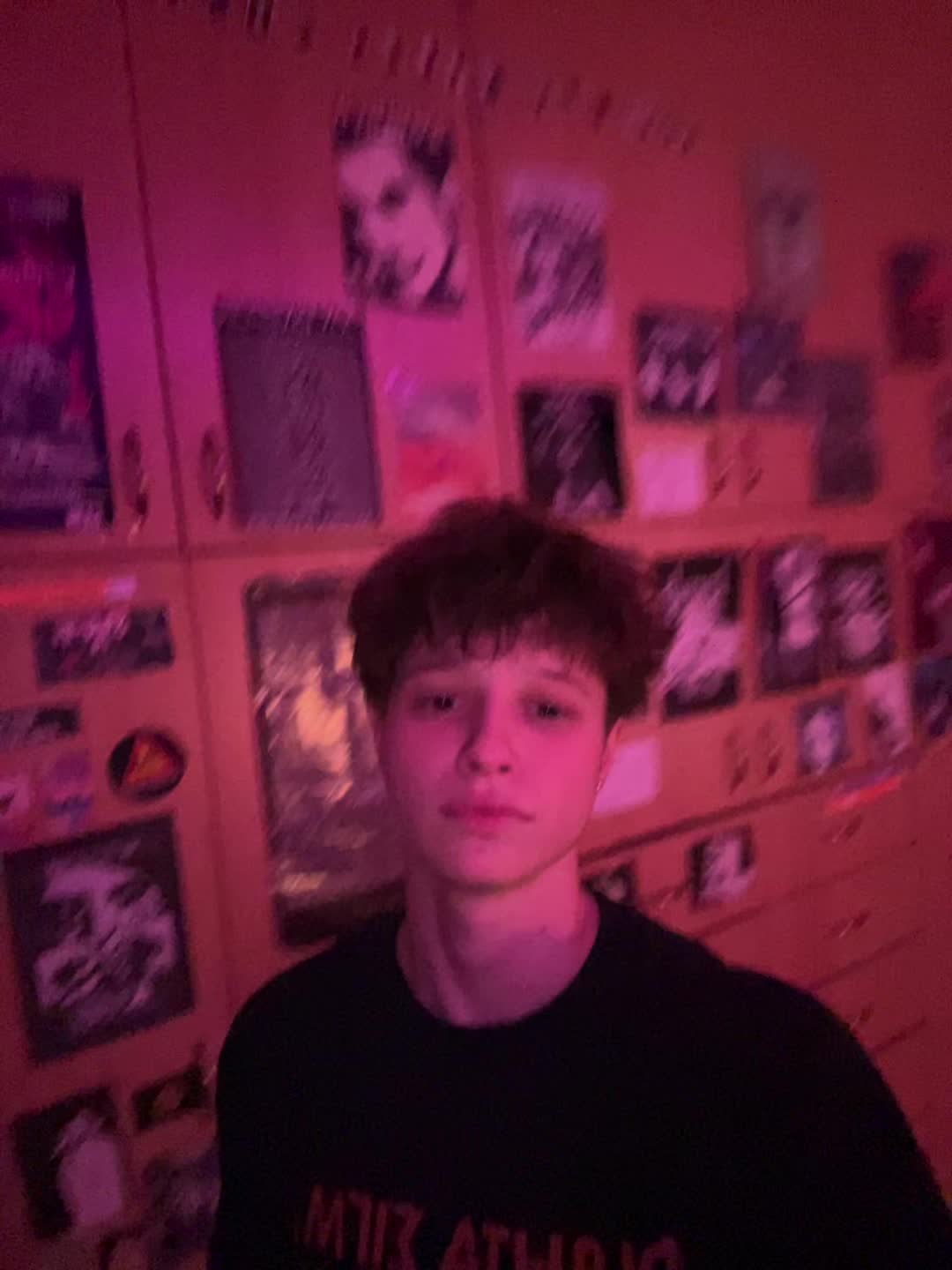 @👹
