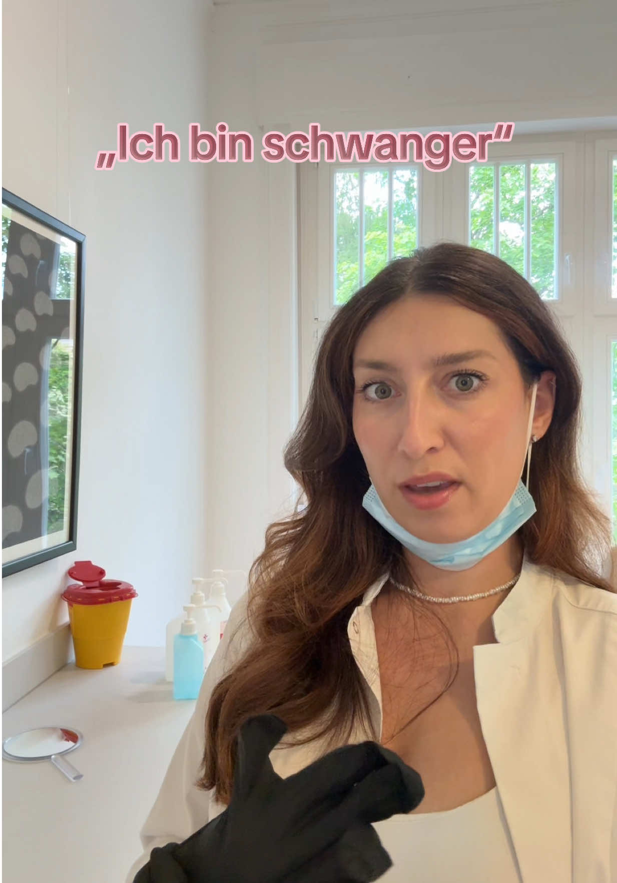 @Leona ✨ &Auml;rztin