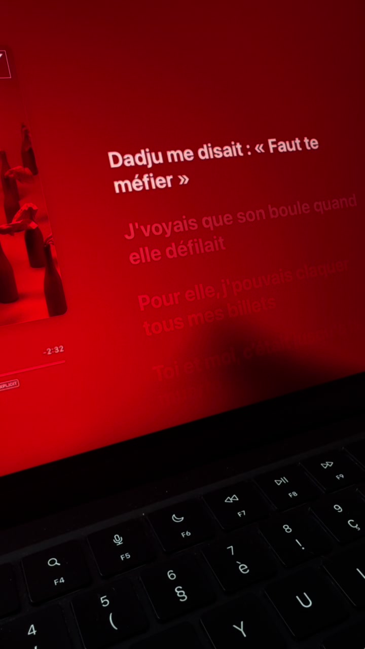 @🎶
