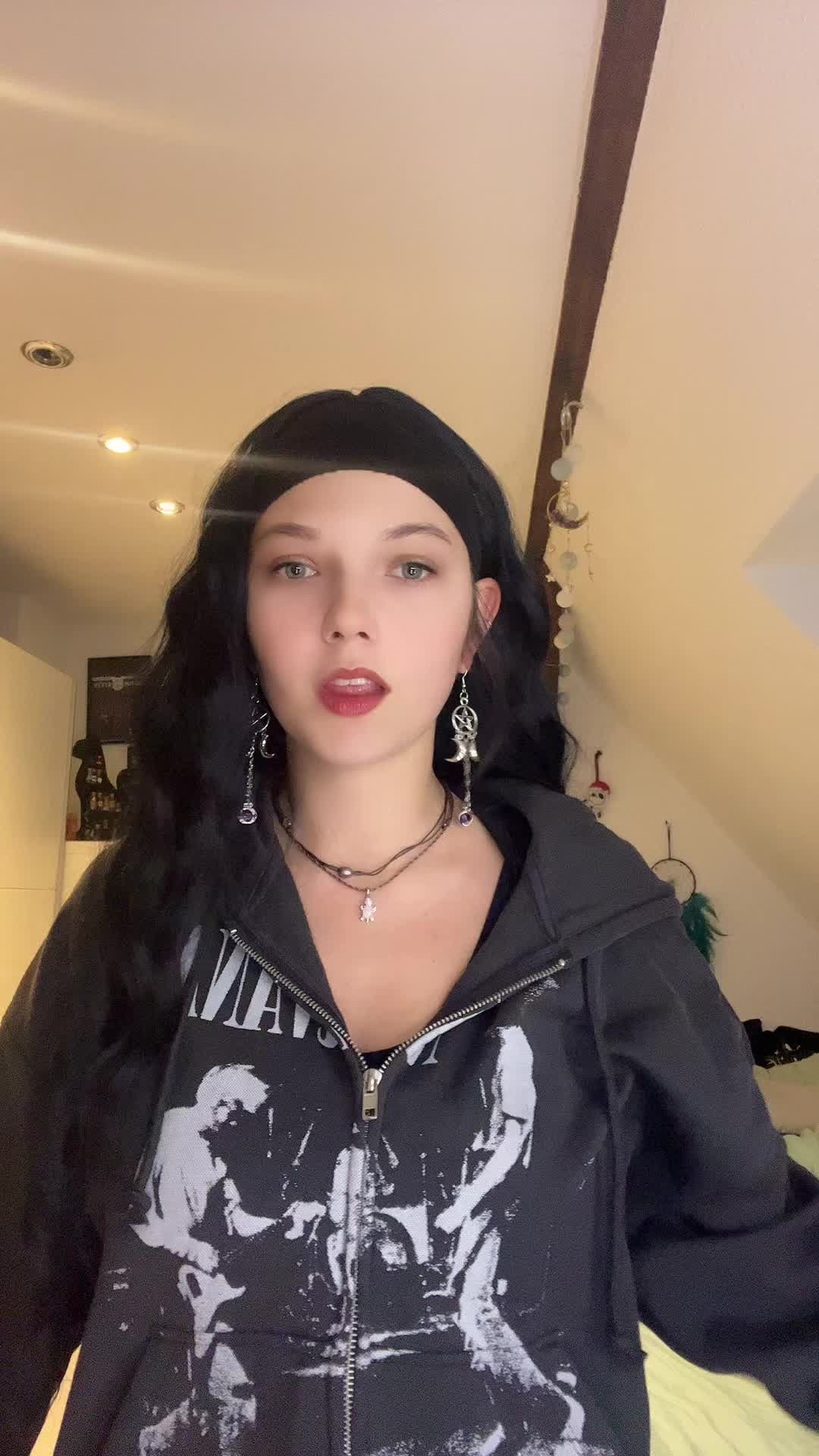 @Miss.Unbreakable