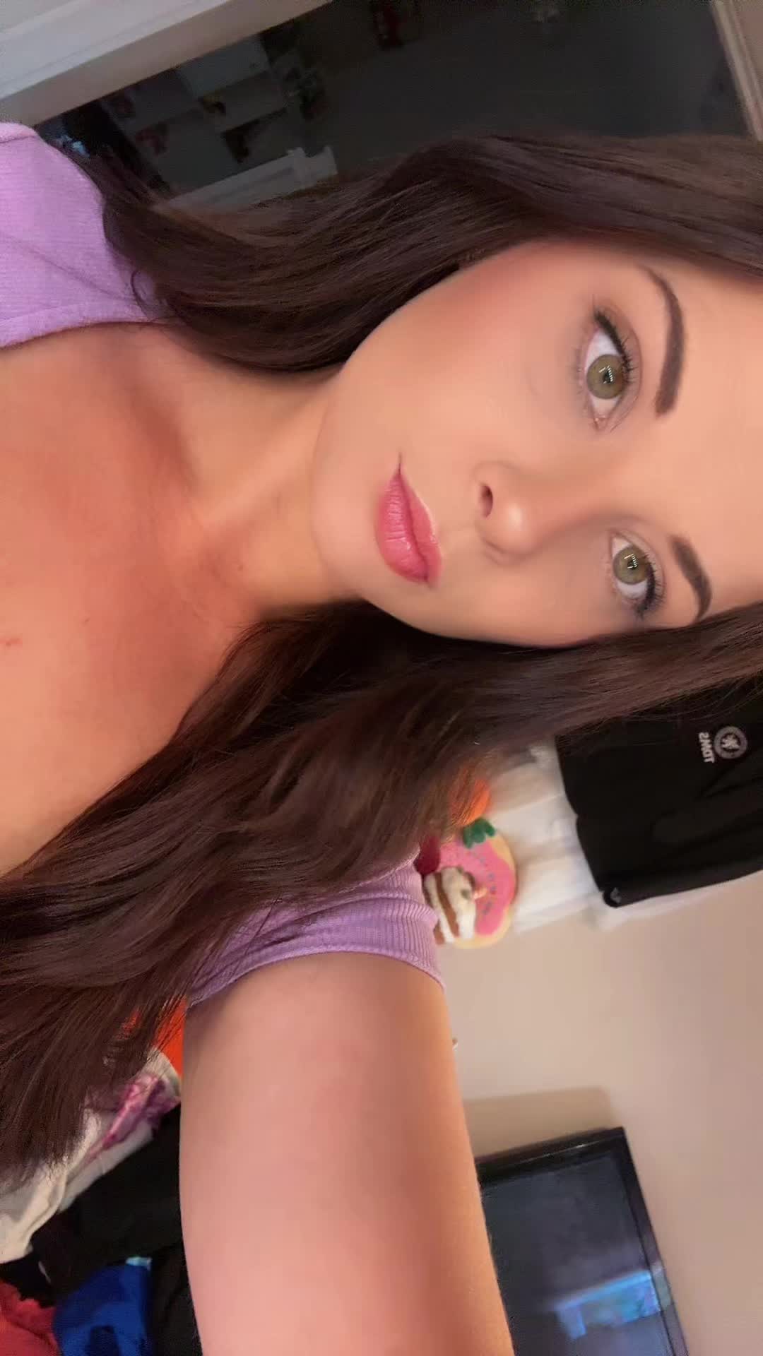 @Katlove🐝