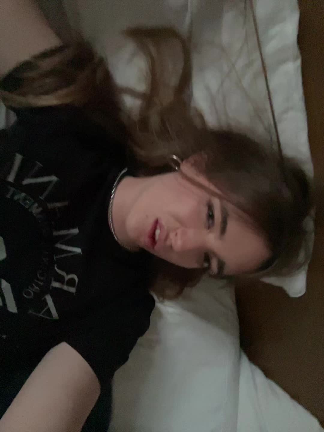 @Isla🕷️🕸️