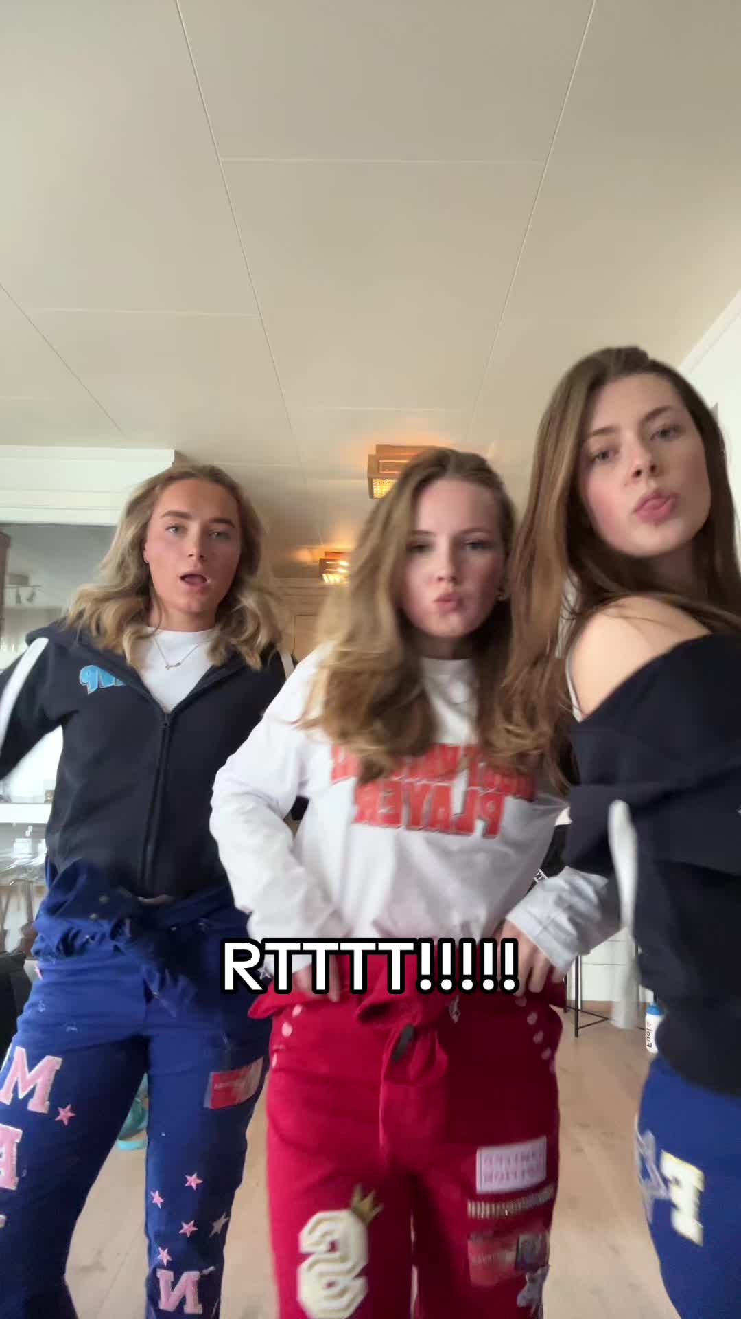 @Celinesilke