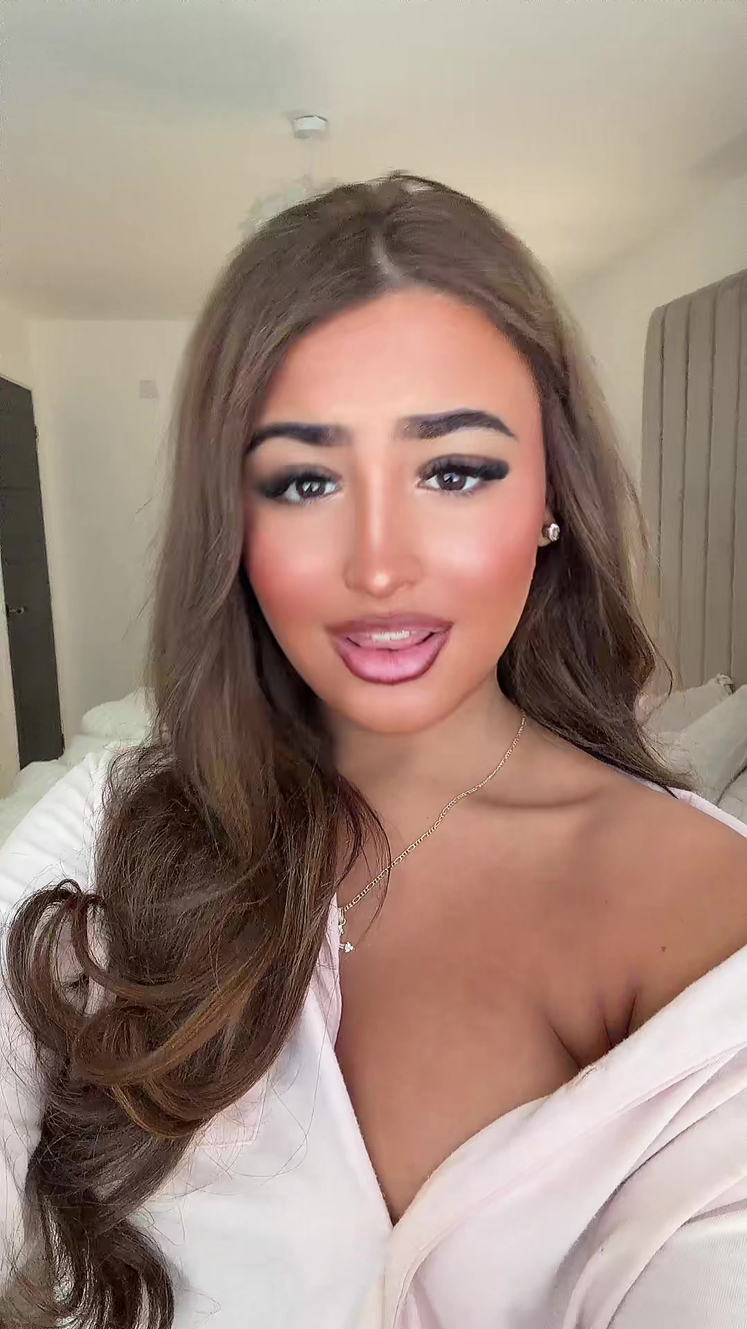 @avamackiee