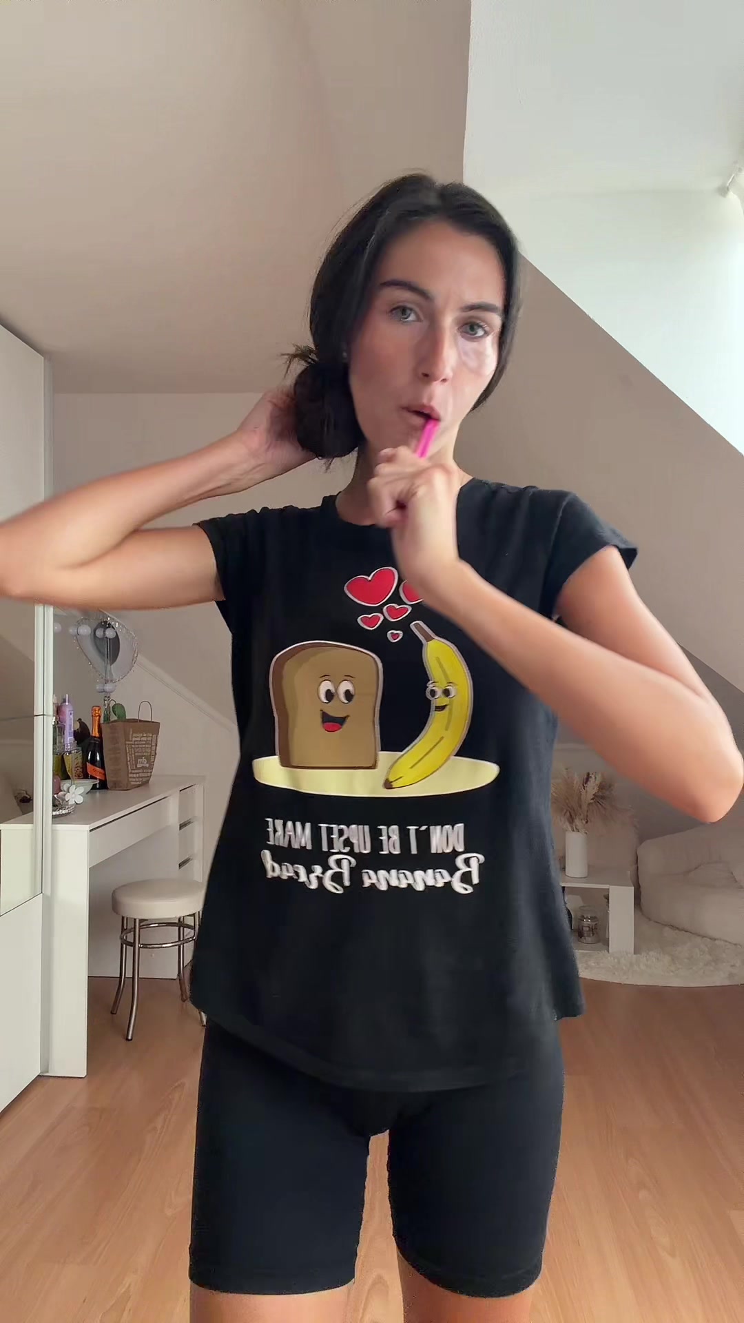 @Natálka Tarhajová