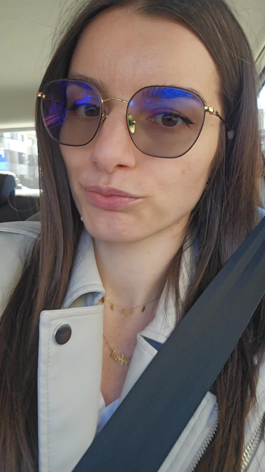 @Ana-Maria Herisanu