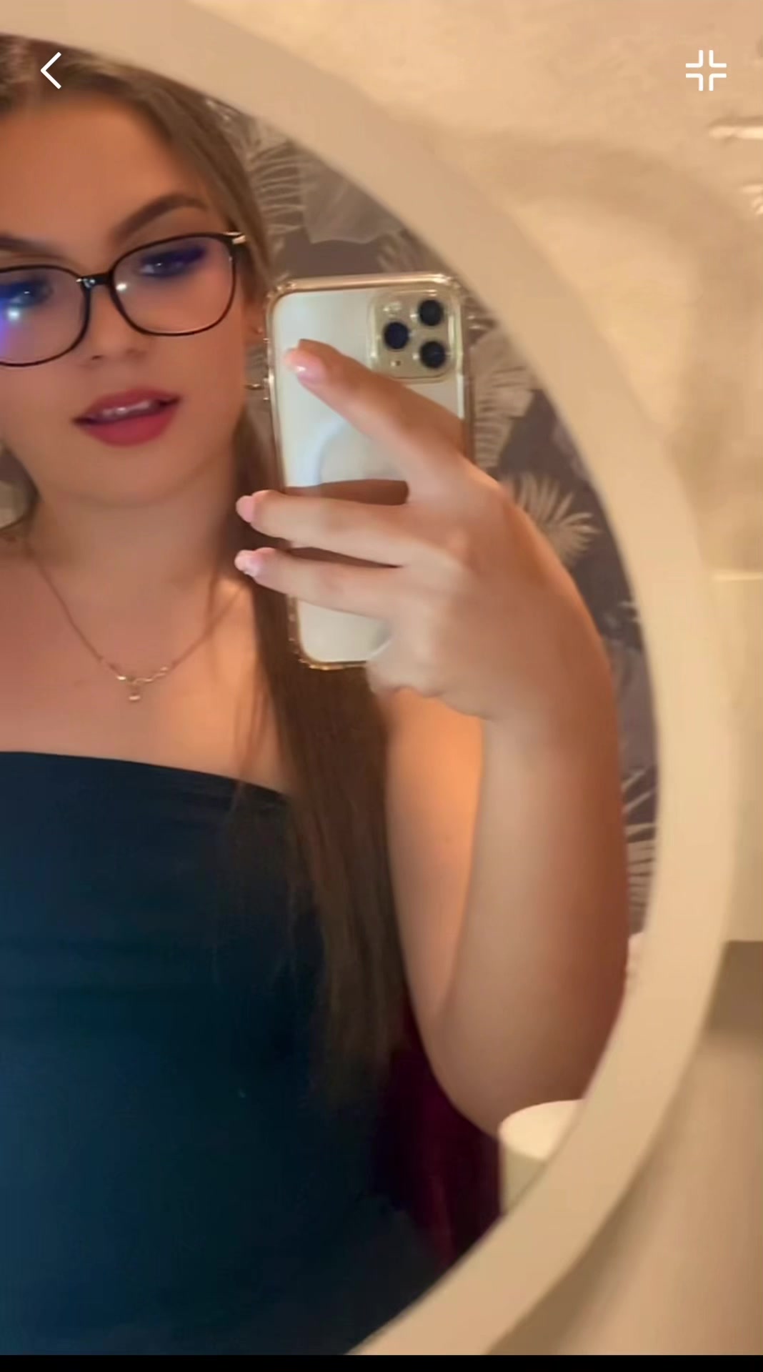 @fktee_vivii