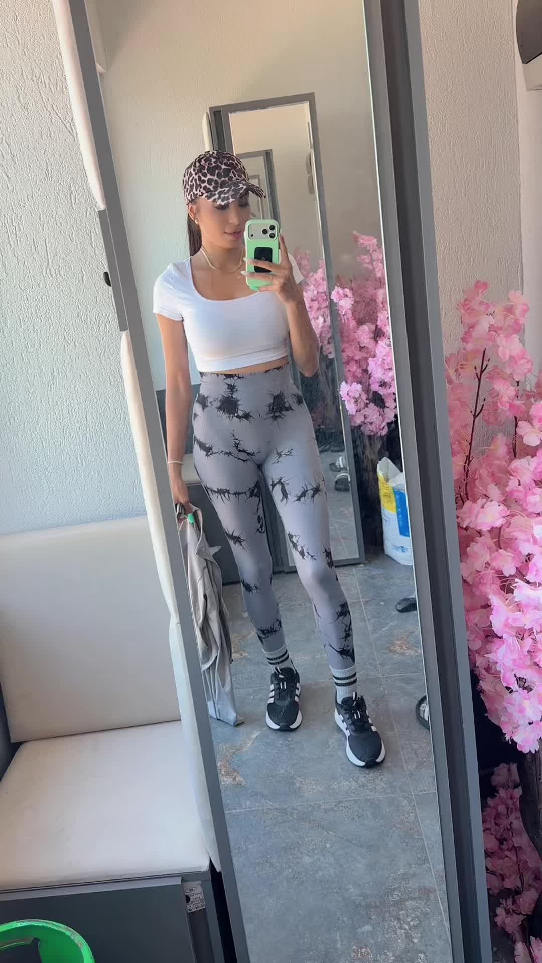 @Adriana Zidaru Secundar