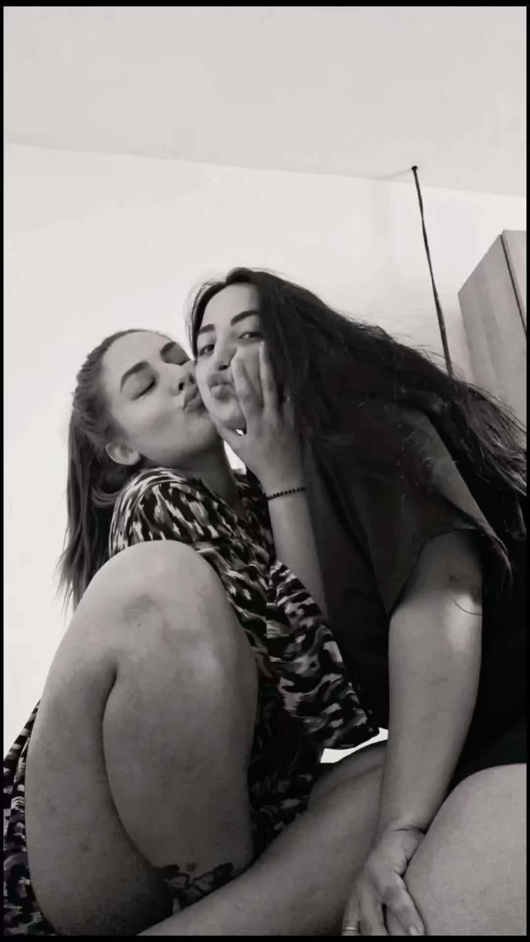 @Dinu Andreea ❤