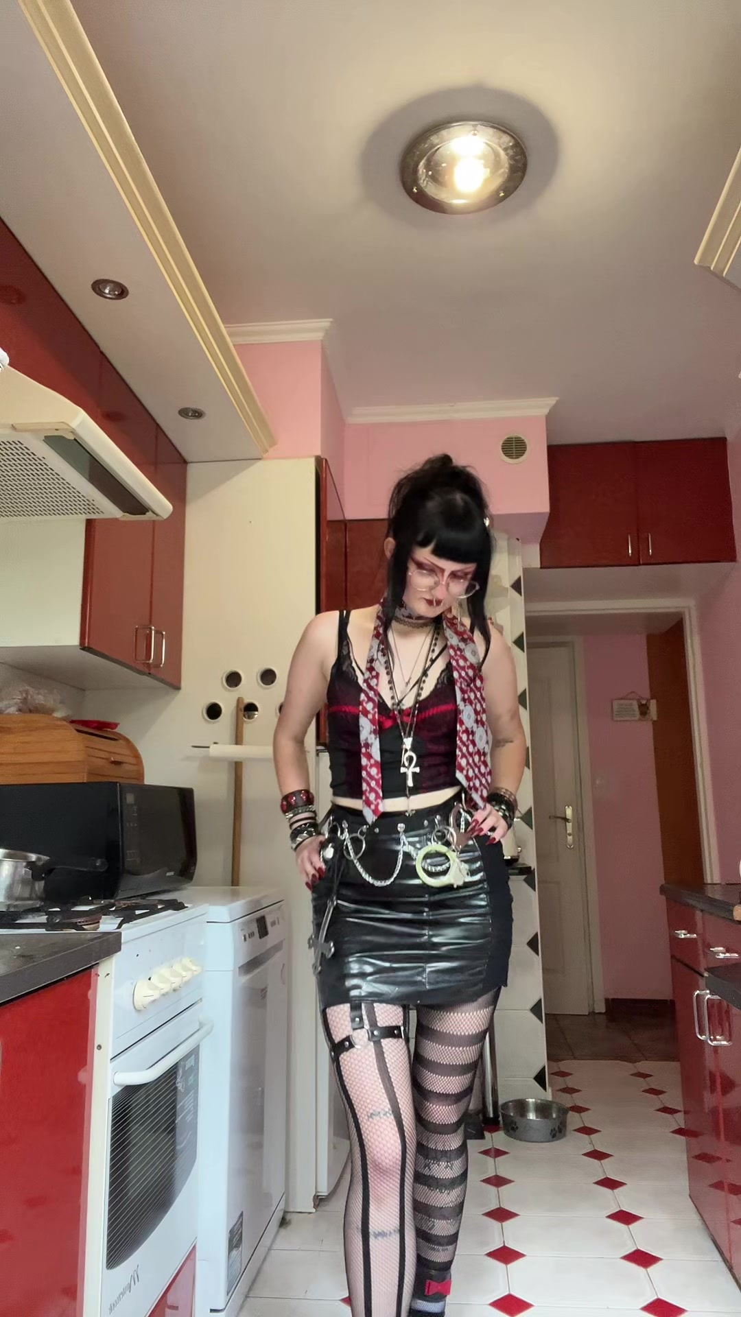 @elvira