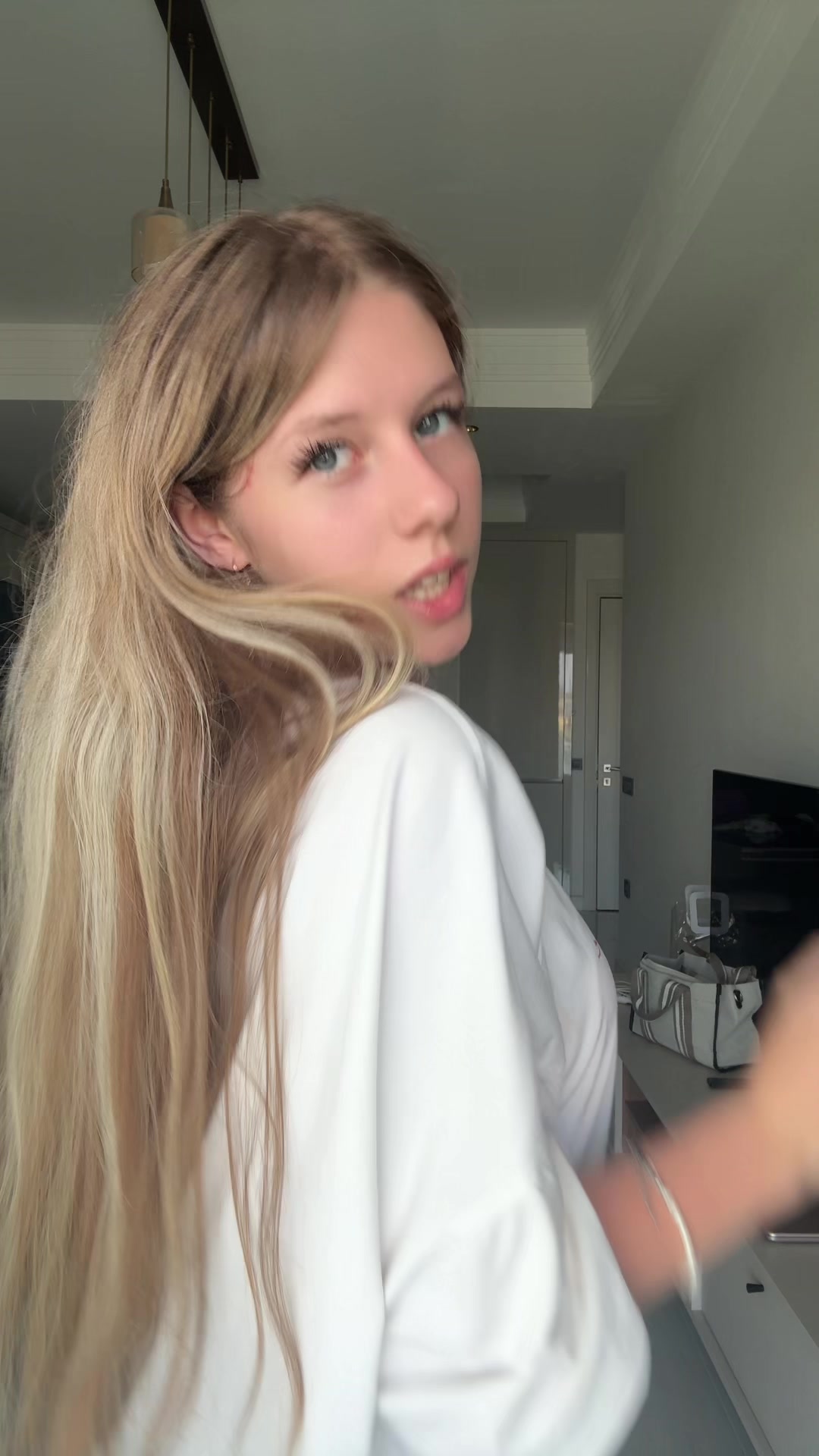 @Никуша