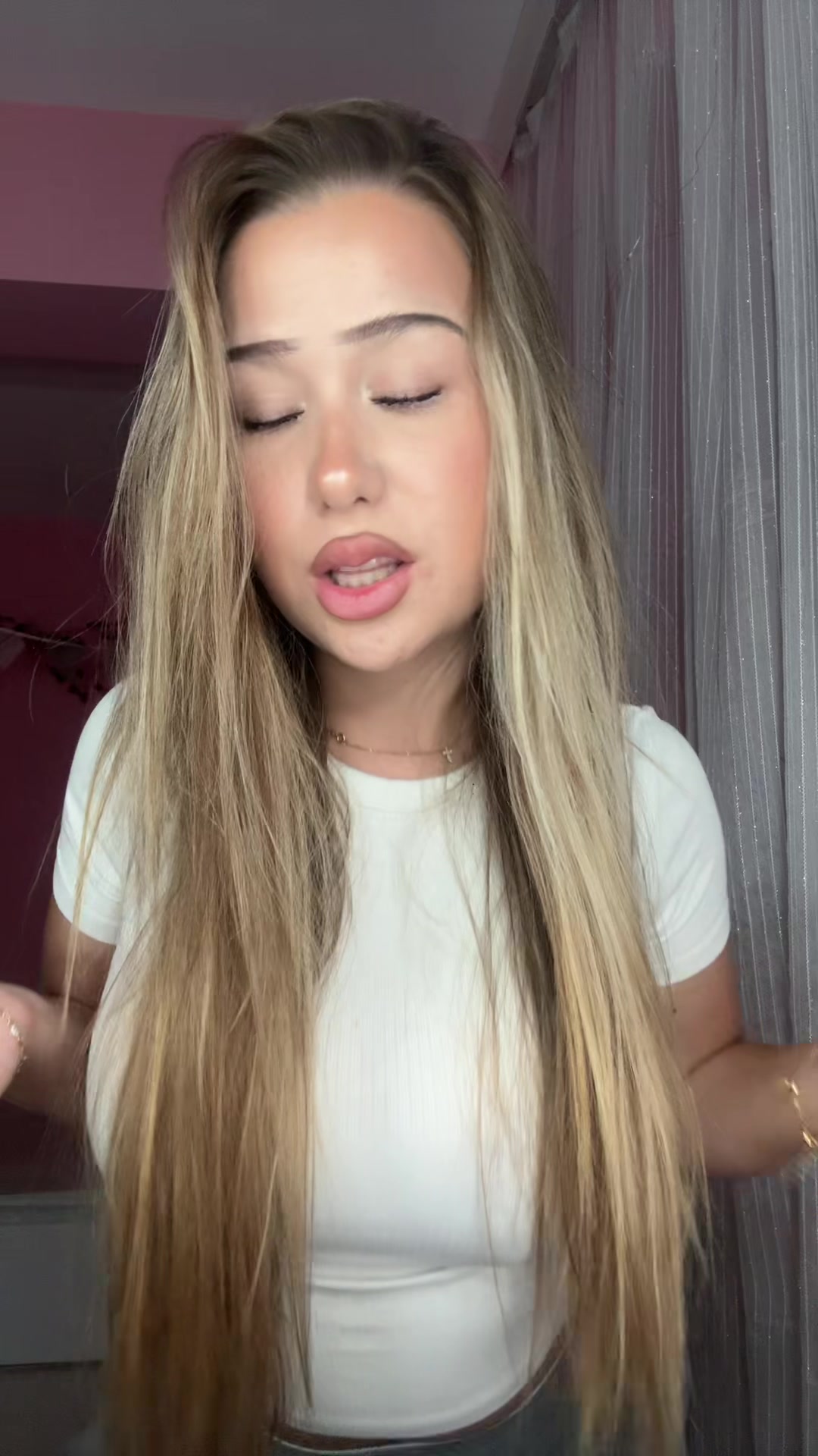 @ᴅᴀʀᴀ