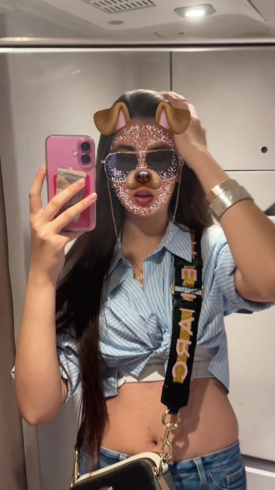 @𝐋𝐋🦢